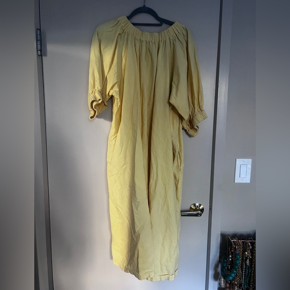 The Frankie Shop cotton linen Yellow Off-Shoulder Midi Dress